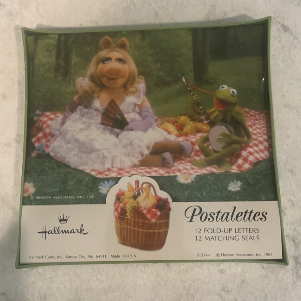 Vintage Hallmark Miss Peggy and Kermit Postalettes and To-Do List Pad
